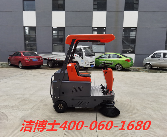 潔博士駕駛掃地機(jī)客戶(hù)案例-河南省九金科技有限公司