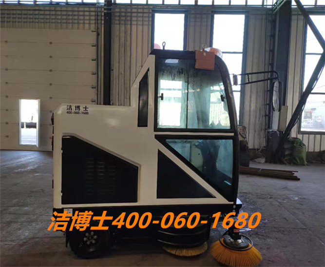 潔博士電動掃地車用戶案例——龍慶鋼構(gòu)集團(tuán) 潔博士電動掃地車用戶案例——龍慶鋼構(gòu)集團(tuán)
